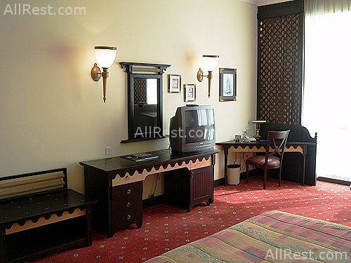 Millennium Airport Hotel 7